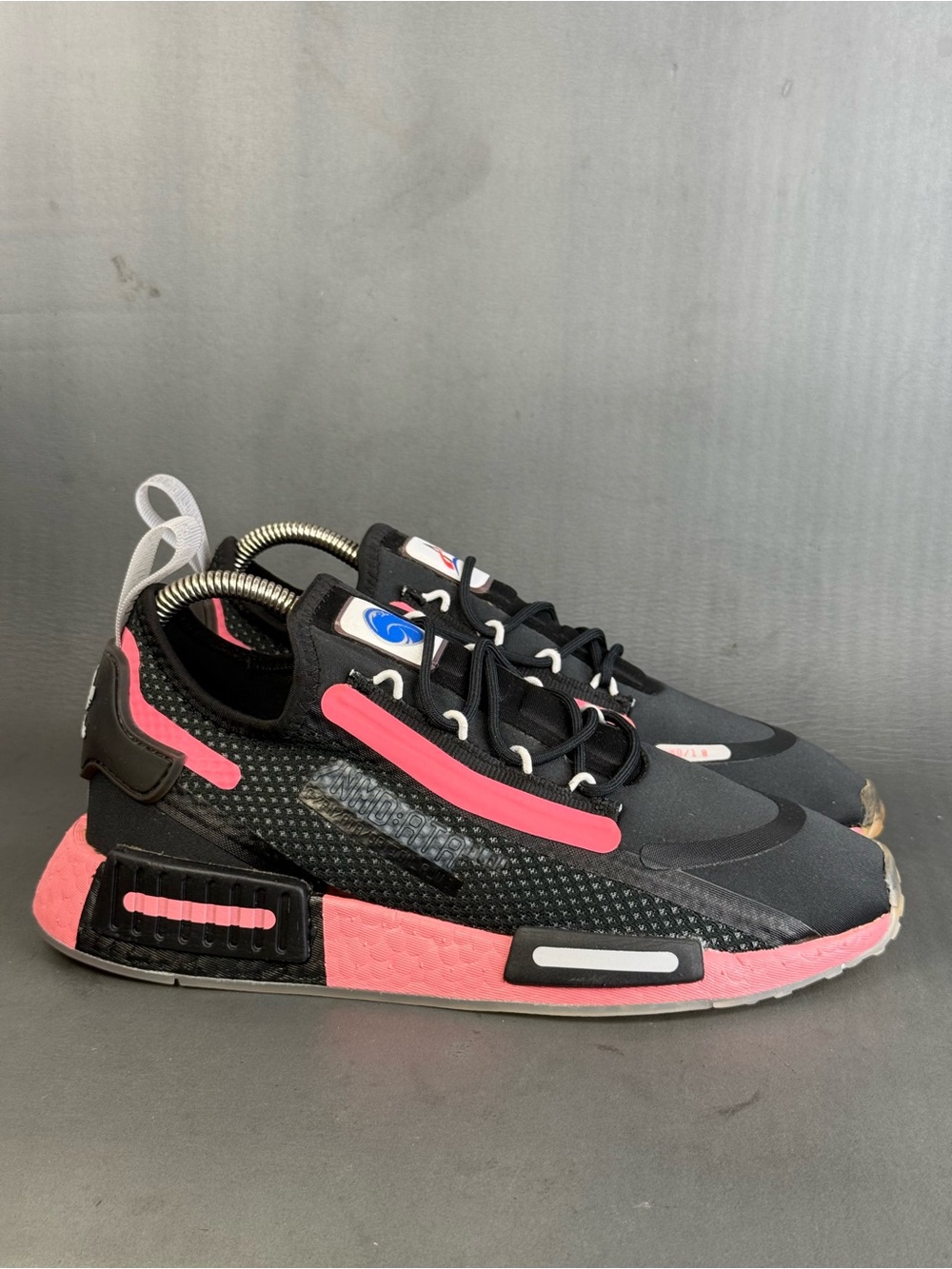 adidas NMD R1 Spectoo NASA Core Black athletic sneaker shoes women size 8.5